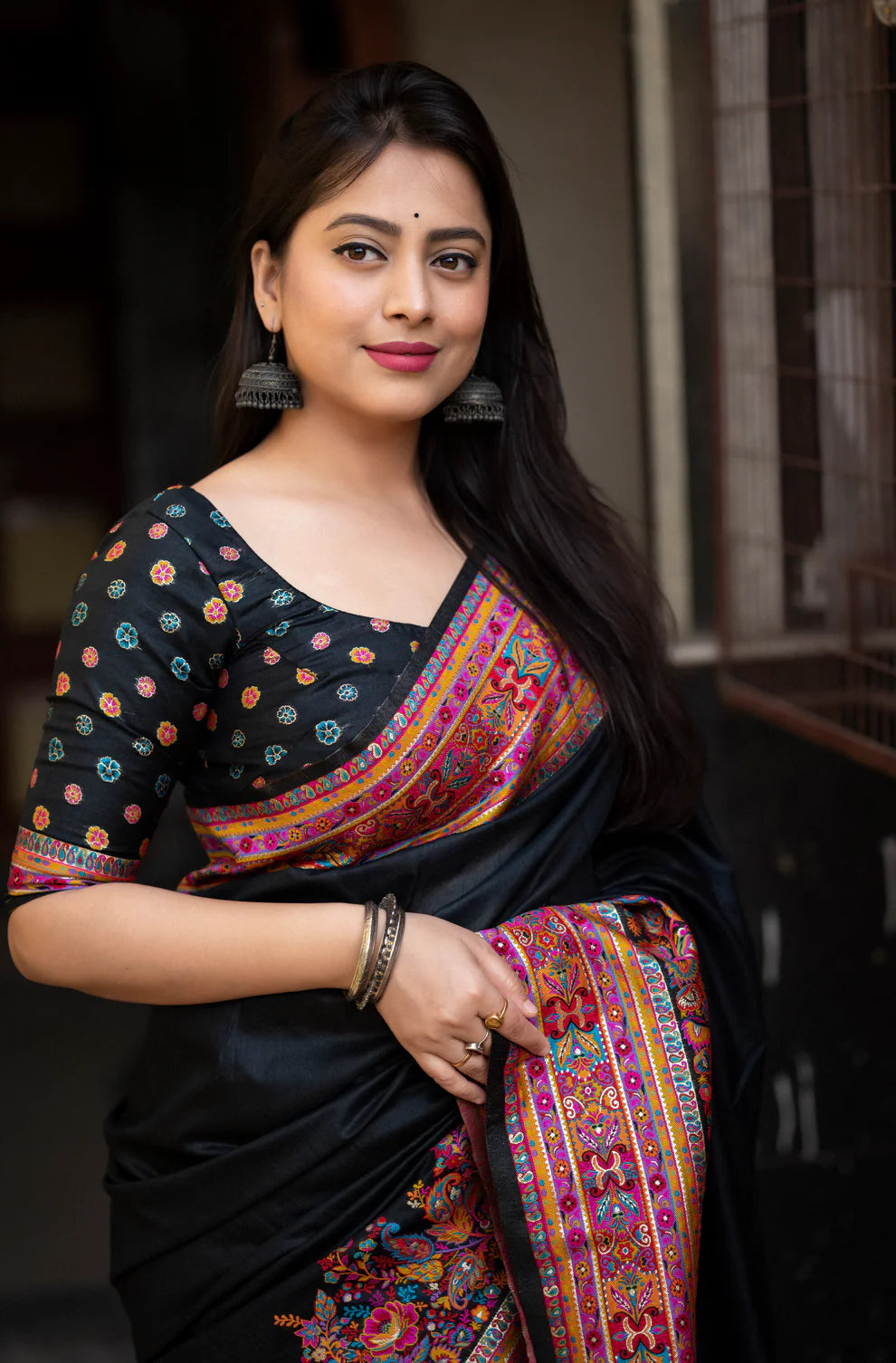 Dixz fashion soft cotton saree with kashmiri style