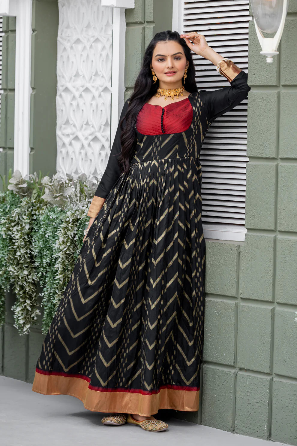 Dixz Fashion Chevron Zari-Woven Black Gown with Pleated Yoke & Zari Border Panel