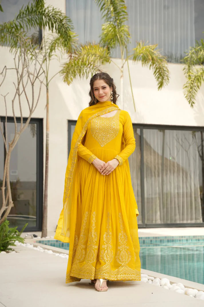 Dixz Fashion Faux Blooming with Embroidery Zari Sequins-work GownDixz F