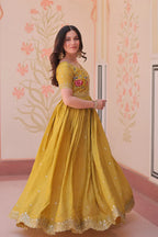 DIXZ FASHION GOLD CUEH EMBROIDERY WORK GOWN