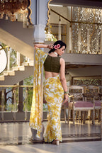 Dixz Fashion Weightless Marbal Foral Print With Pearl Lace Border Saree
