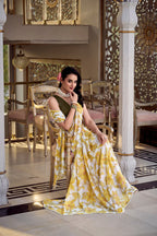 Dixz Fashion Weightless Marbal Foral Print With Pearl Lace Border Saree
