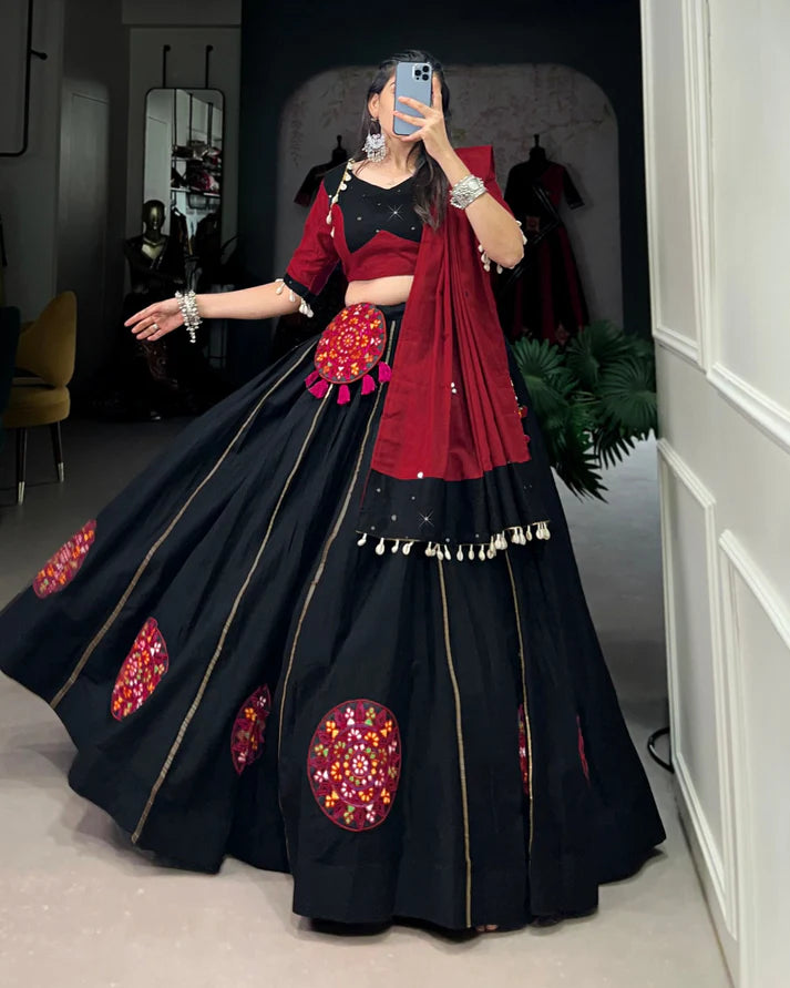 Dixz Fashion Pure Cotton Gamthi Patchwork Lehenga Set with Mirror Dupatta & Purse for Navaratri