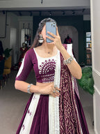 Dixz Fashion Traditional Mirror Gamthi Cotton Lehenga Set with Bandhej Touch for Navaratri