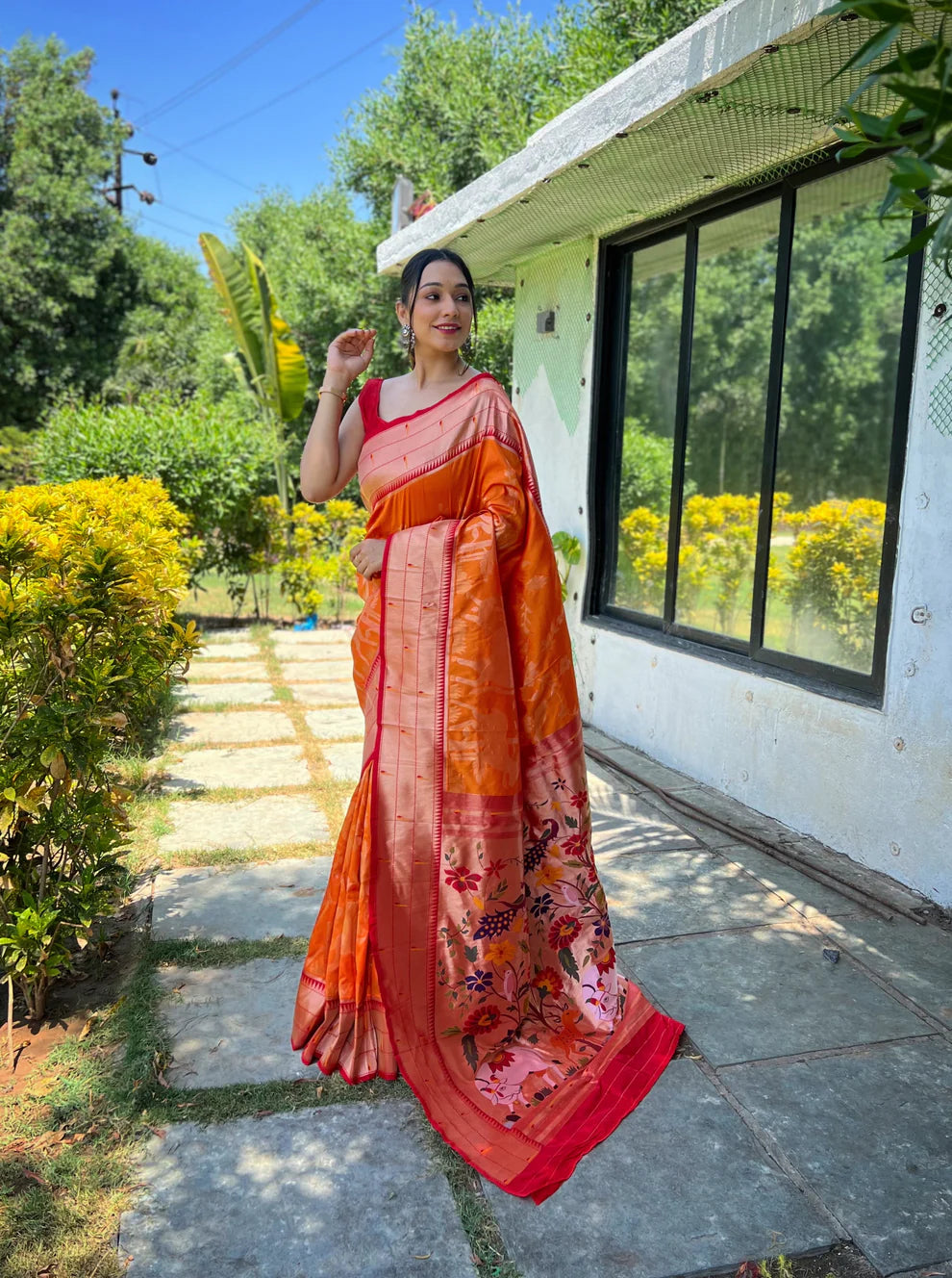 Dixz Fashion Pure soft paithani silk saree with rich weaved paithani pallu