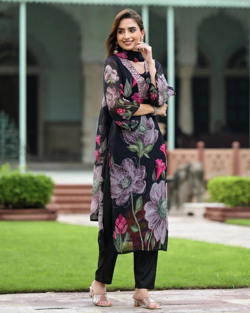 Dixz Fashion Printed Georgette Kurta Set with Embroidery and Matching Dupatta