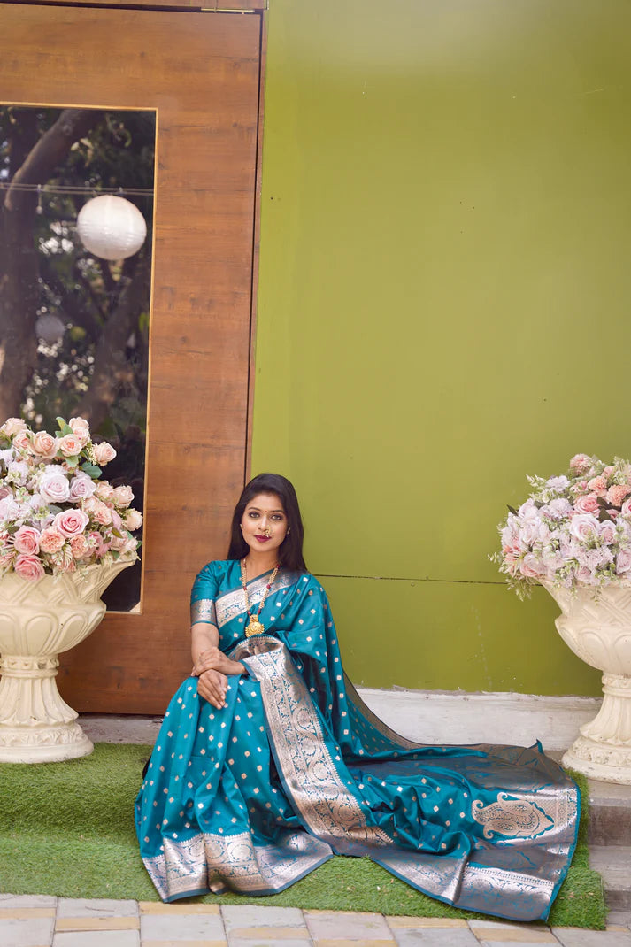 DIXZ FASHION PRESENTING BANARASI SILK SAREE WITH RICH PALLU