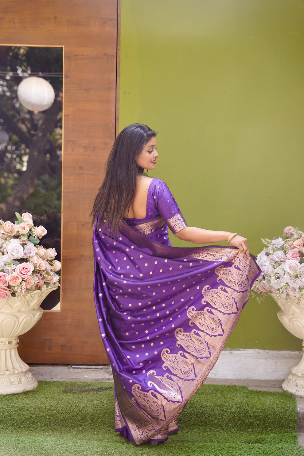 DIXZ FASHION PRESENTING BANARASI SILK SAREE WITH RICH PALLU