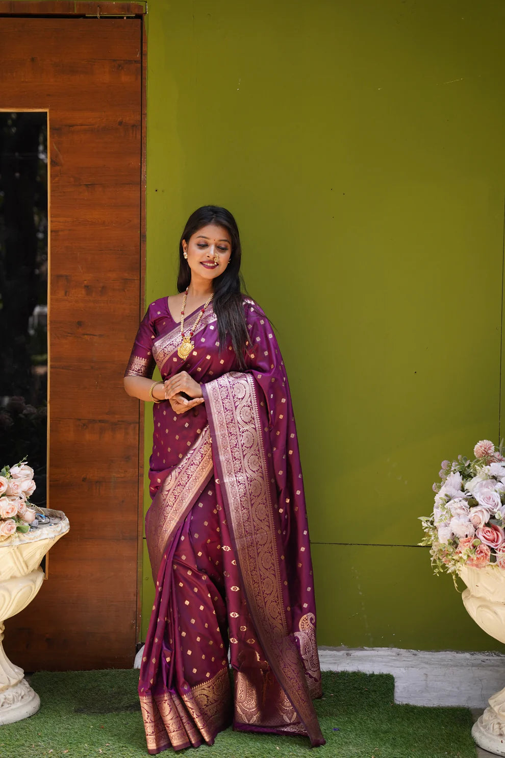 DIXZ FASHION PRESENTING BANARASI SILK SAREE WITH RICH PALLU