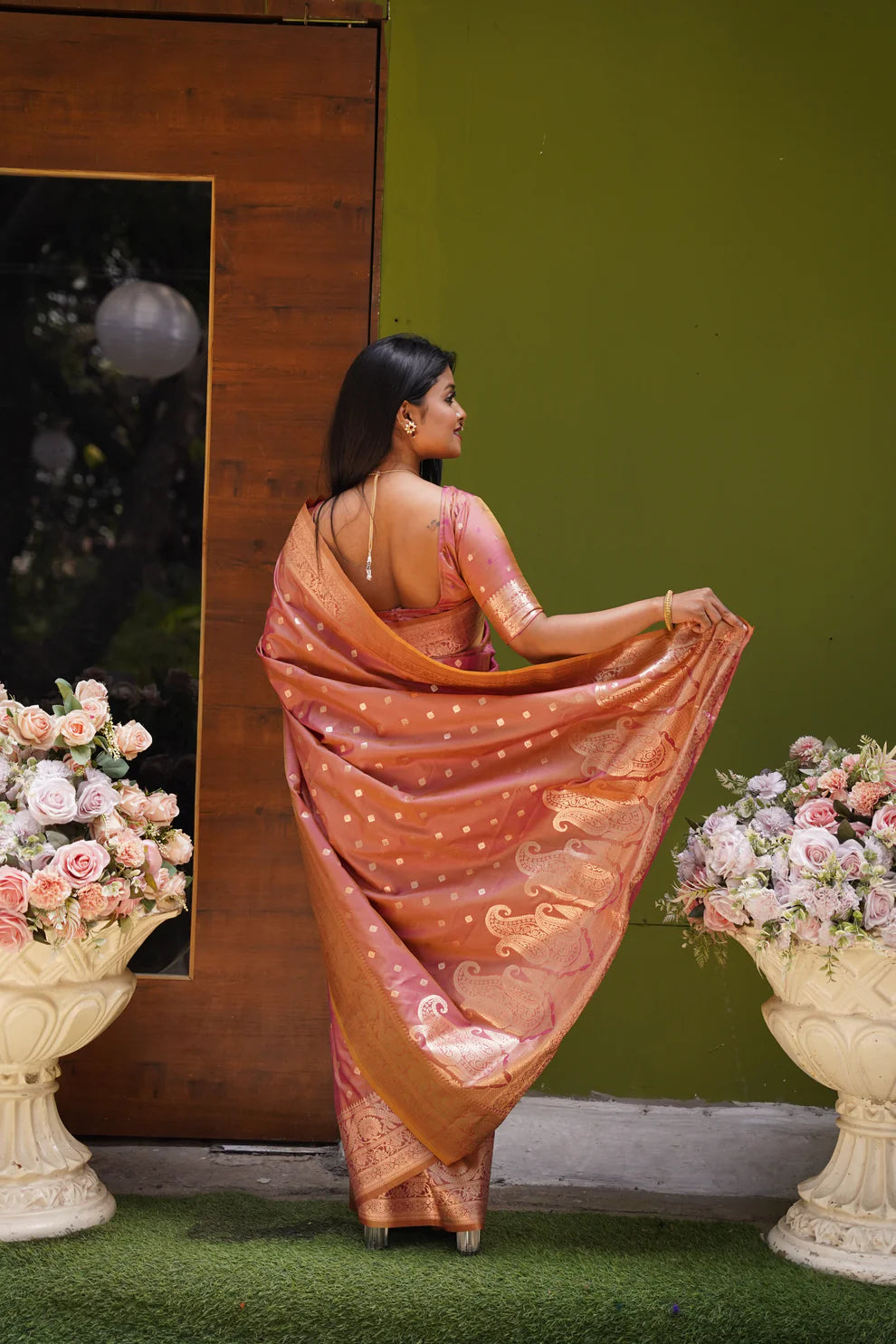 DIXZ FASHION PRESENTING BANARASI SILK SAREE WITH RICH PALLU