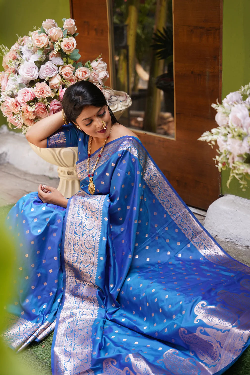 DIXZ FASHION PRESENTING BANARASI SILK SAREE WITH RICH PALLU