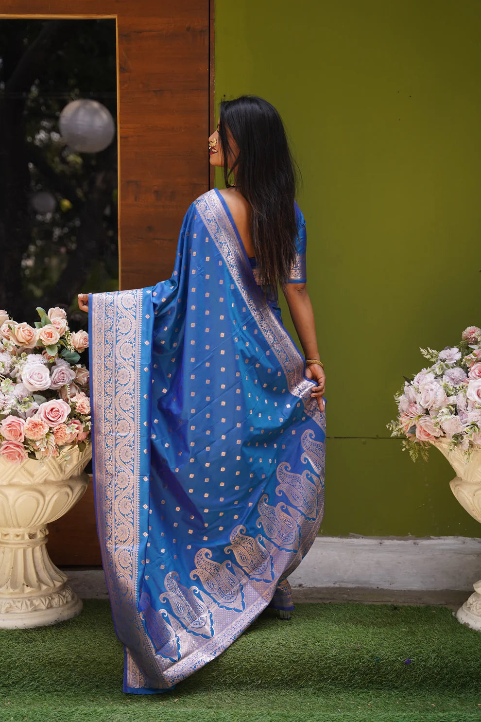 DIXZ FASHION PRESENTING BANARASI SILK SAREE WITH RICH PALLU