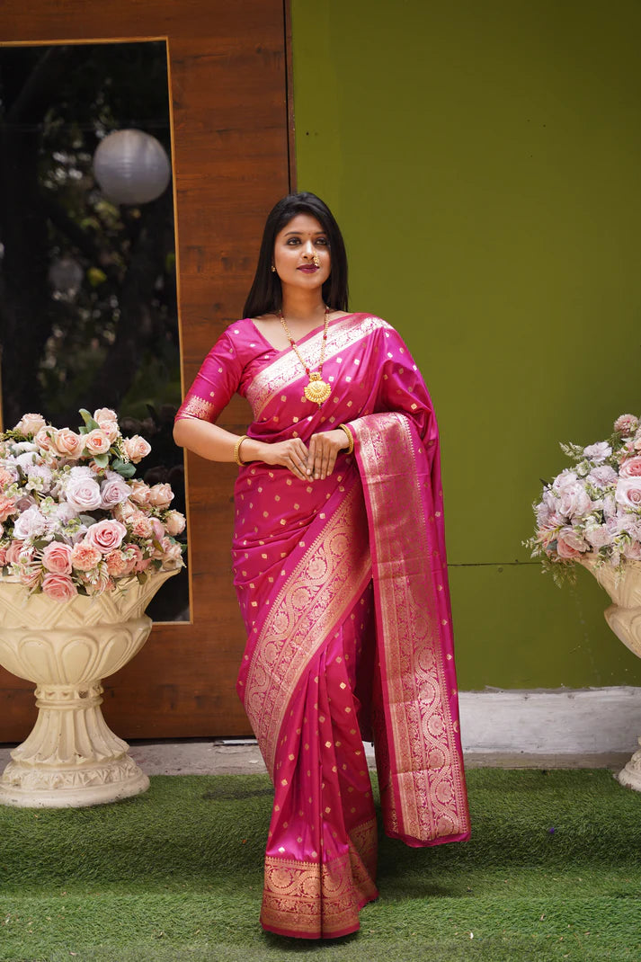 DIXZ FASHION PRESENTING BANARASI SILK SAREE WITH RICH PALLU