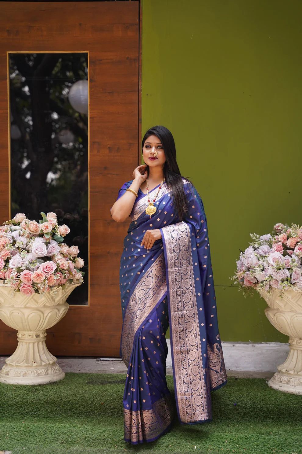 DIXZ FASHION PRESENTING BANARASI SILK SAREE WITH RICH PALLU