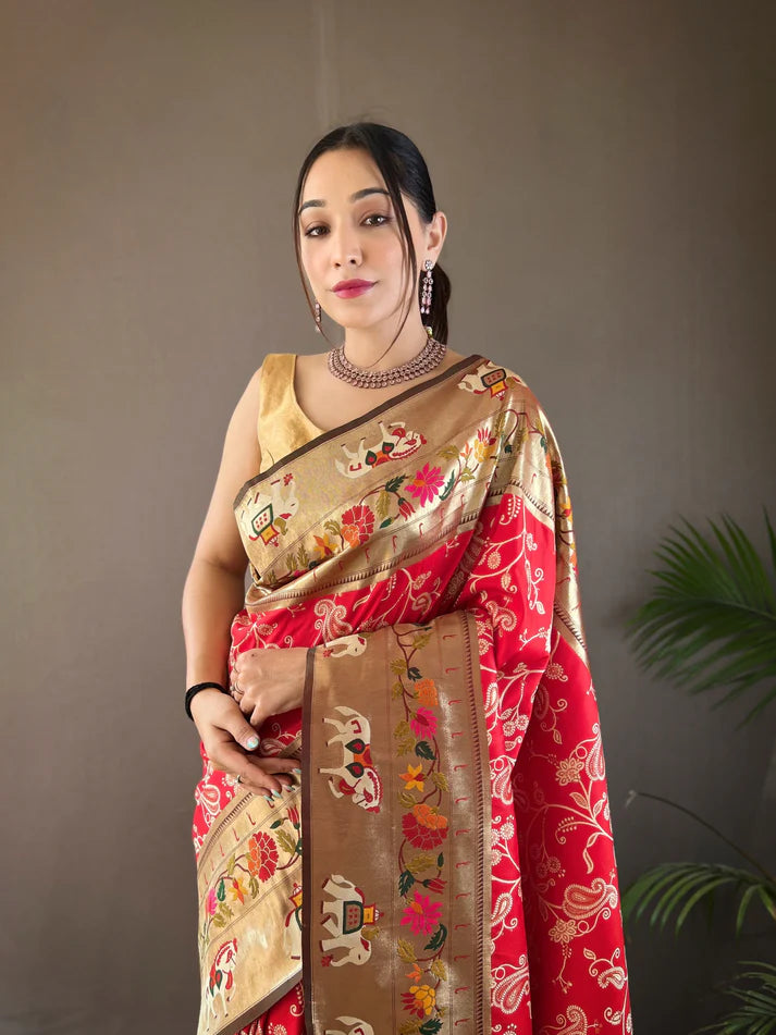 Dixz Fashion Beautiful Lucknowi Concept weaving saree