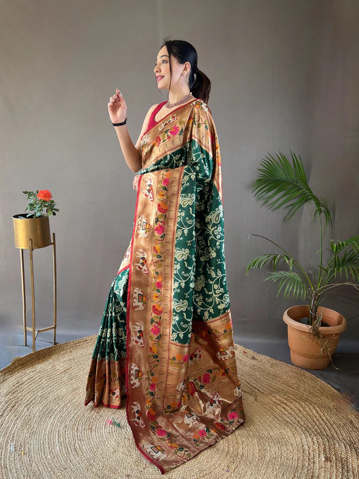 Dixz Fashion Beautiful Lucknowi Concept weaving saree