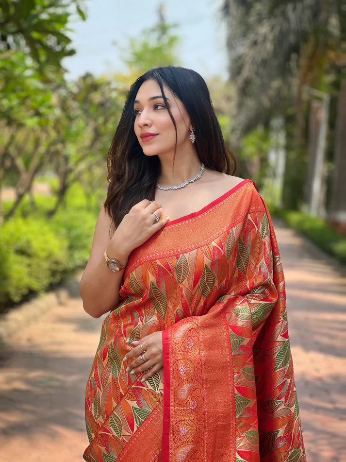 Dixz Fashion Kanchipattu Silk Saree with Contrast Weaving Border