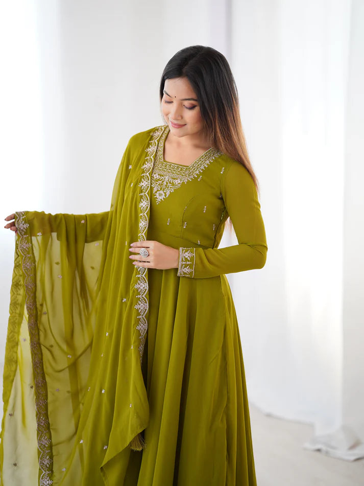 DIXZ FASHION PURE SOFT FOX GEORGETTE FABRIC FULLY FLAIR ANARKALI WITH DUPPTA SET & PENT READY TO WEAR
