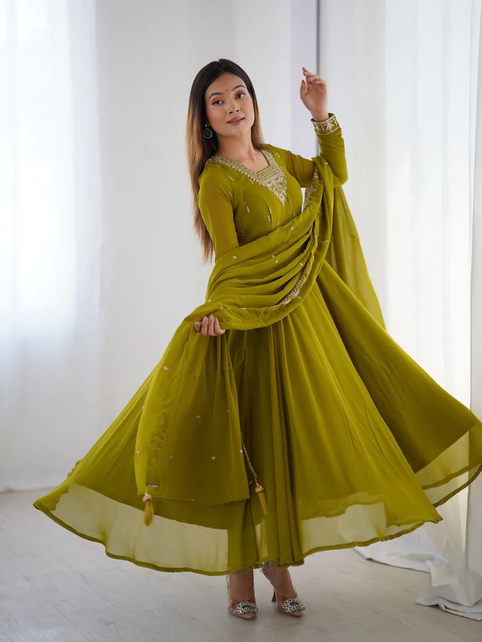 DIXZ FASHION PURE SOFT FOX GEORGETTE FABRIC FULLY FLAIR ANARKALI WITH DUPPTA SET & PENT READY TO WEAR