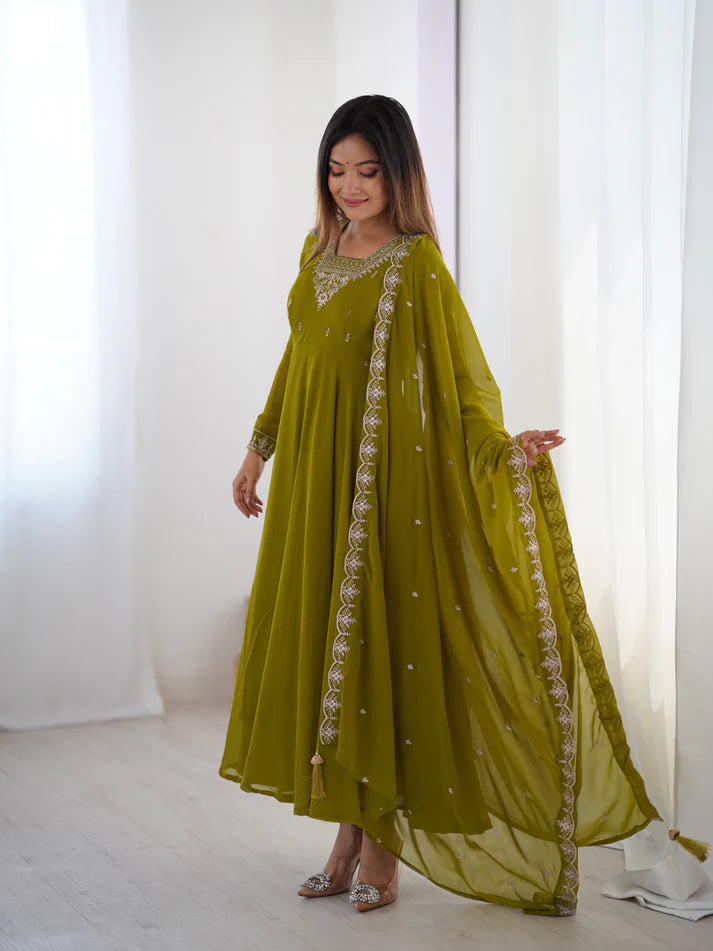 DIXZ FASHION PURE SOFT FOX GEORGETTE FABRIC FULLY FLAIR ANARKALI WITH DUPPTA SET & PENT READY TO WEAR