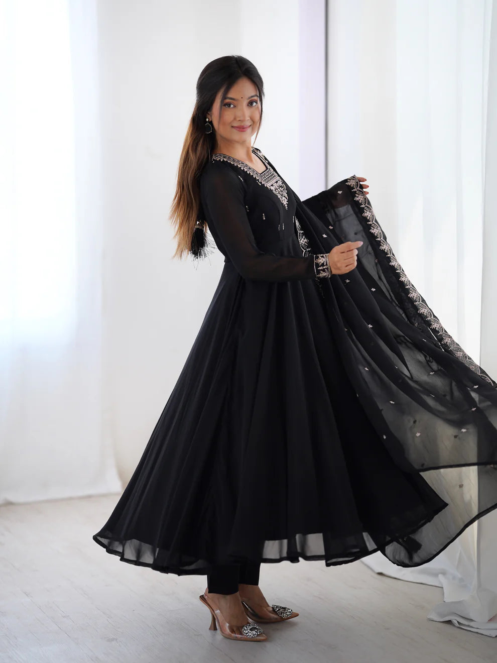 DIXZ FASHION PURE SOFT FOX GEORGETTE FABRIC FULLY FLAIR ANARKALI & PENT WITH DUPATTA