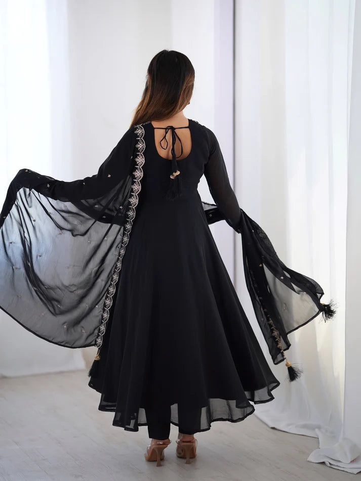 DIXZ FASHION PURE SOFT FOX GEORGETTE FABRIC FULLY FLAIR ANARKALI & PENT WITH DUPATTA