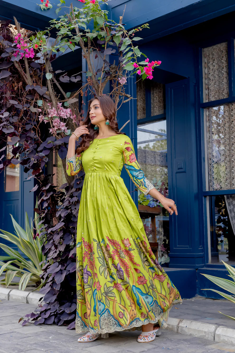 Dixz Fashion Elegant Silk Blend Printed Gown with Scallop Embroidery