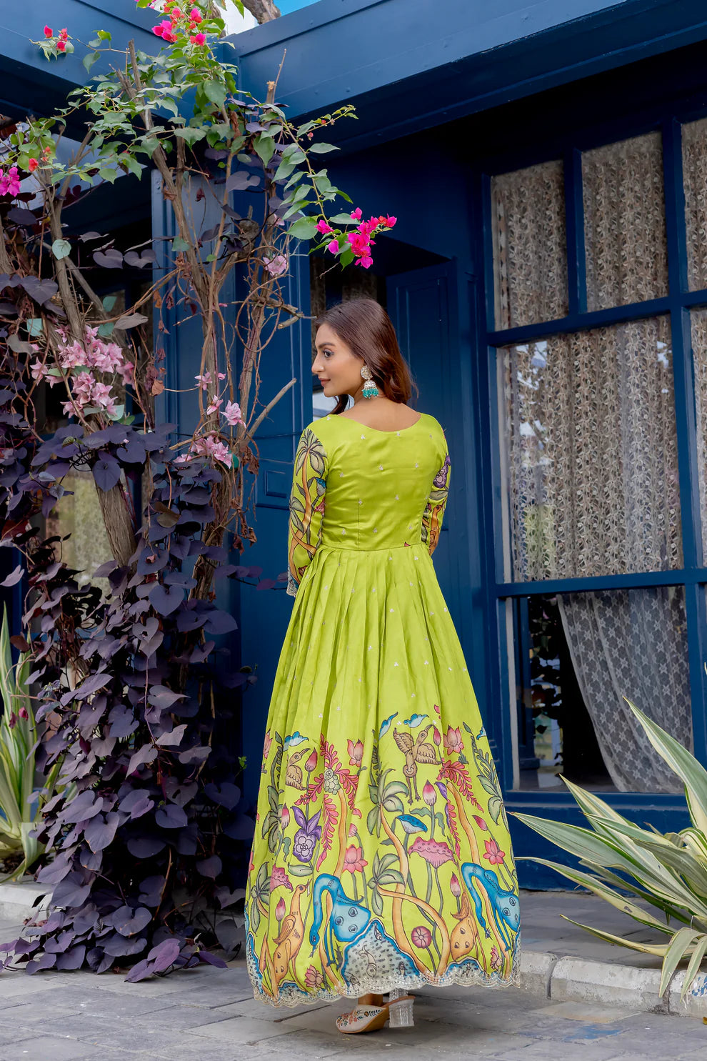 Dixz Fashion Elegant Silk Blend Printed Gown with Scallop Embroidery