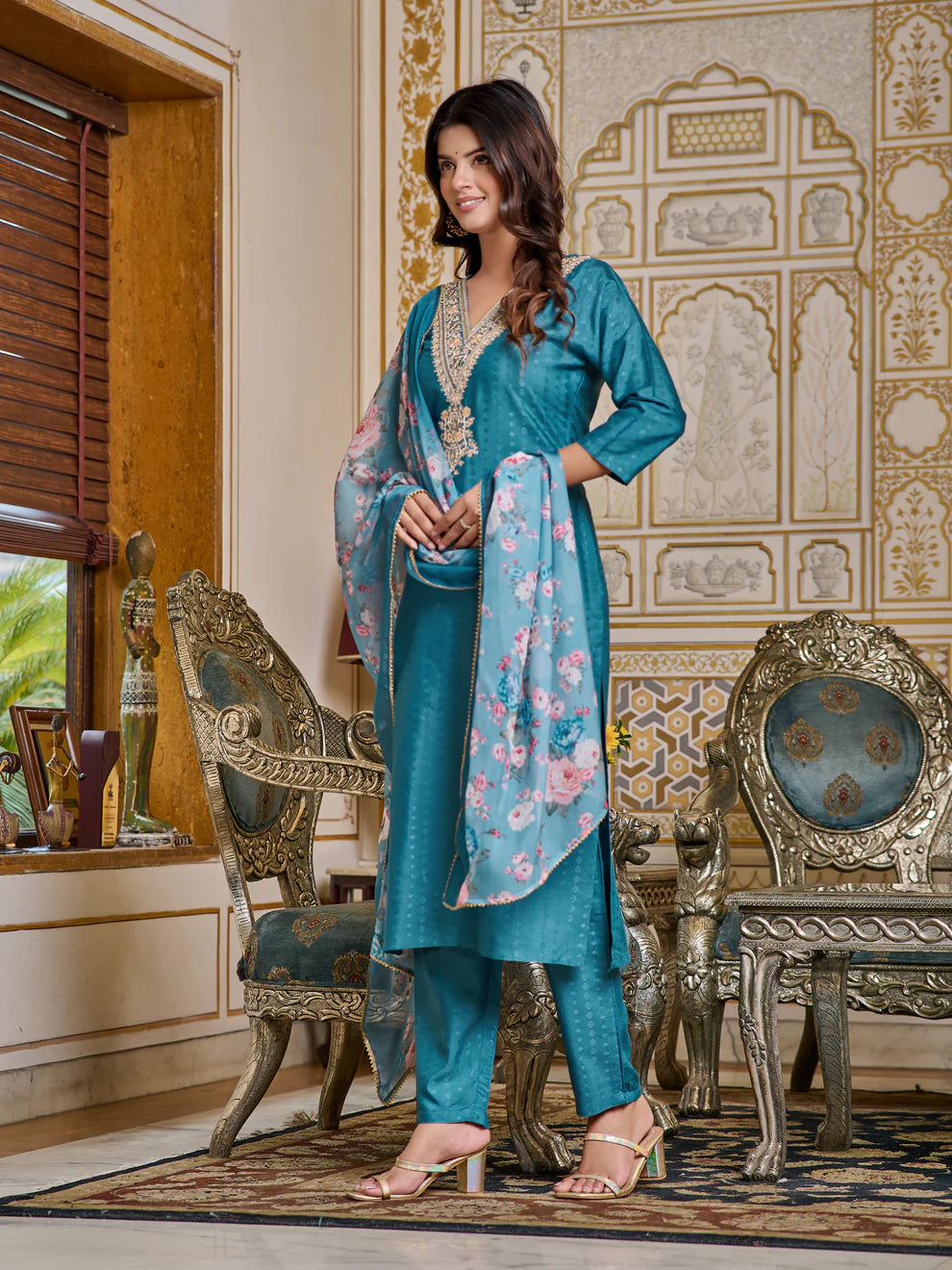 DIXZ FASHION  PRESENTING VISCOSE RAYON EMBROIDRED WORK KURTI SET