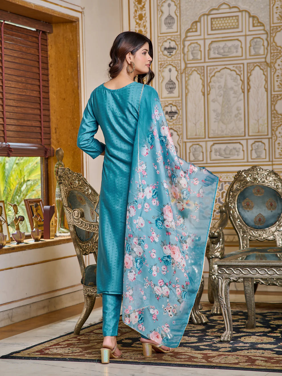 DIXZ FASHION  PRESENTING VISCOSE RAYON EMBROIDRED WORK KURTI SET