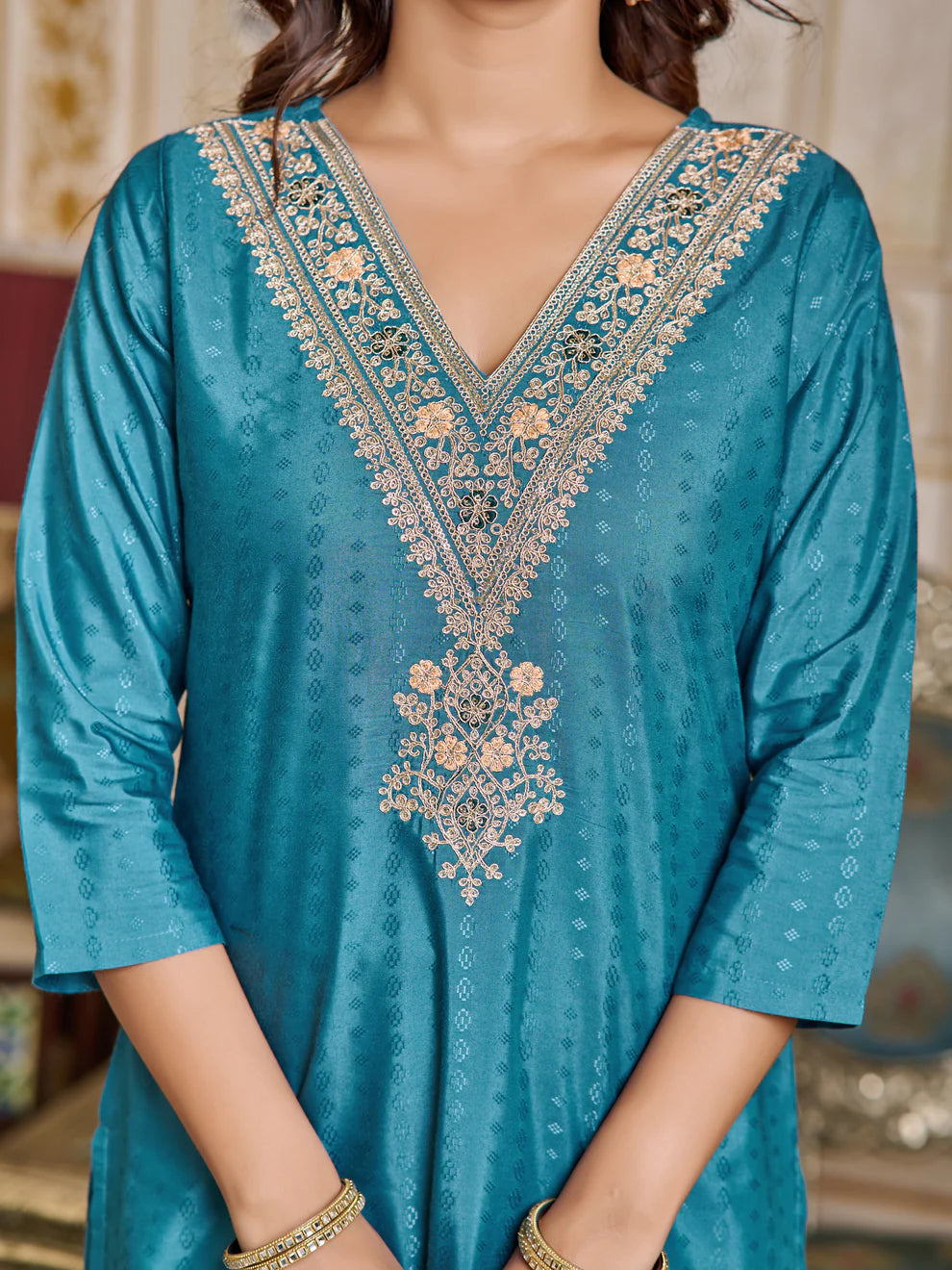 DIXZ FASHION  PRESENTING VISCOSE RAYON EMBROIDRED WORK KURTI SET