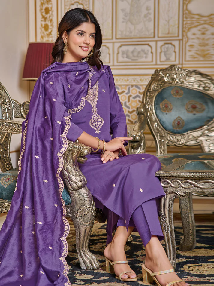 DIXZ FASHION  VISCOSE CHANDERI EMBROIDERED WORK KURTI SET
