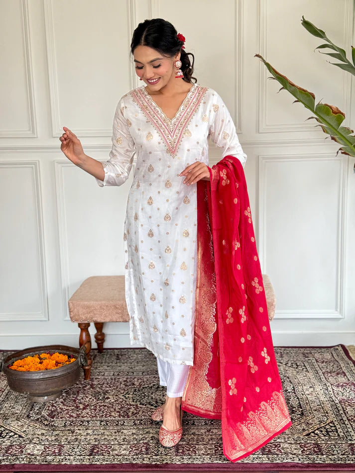 DIXZ FASHION JEQUARD WITH EMBROIDERED WORK KURTA SET