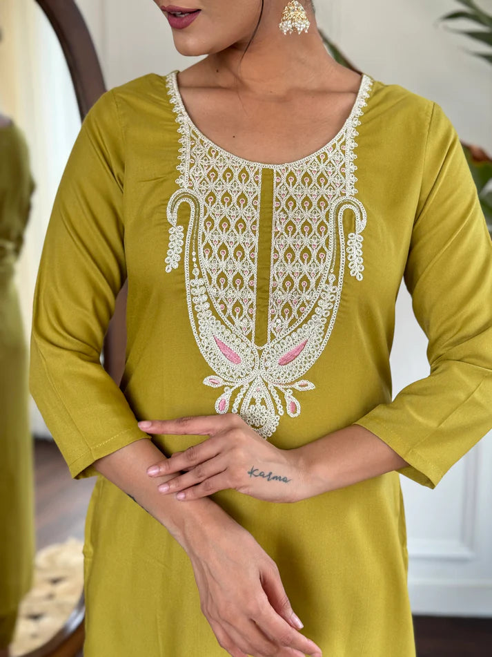 Dixz Fashion Women's Embroidered Rayon Slub Suit Set with Poly Chanderi Dupatta