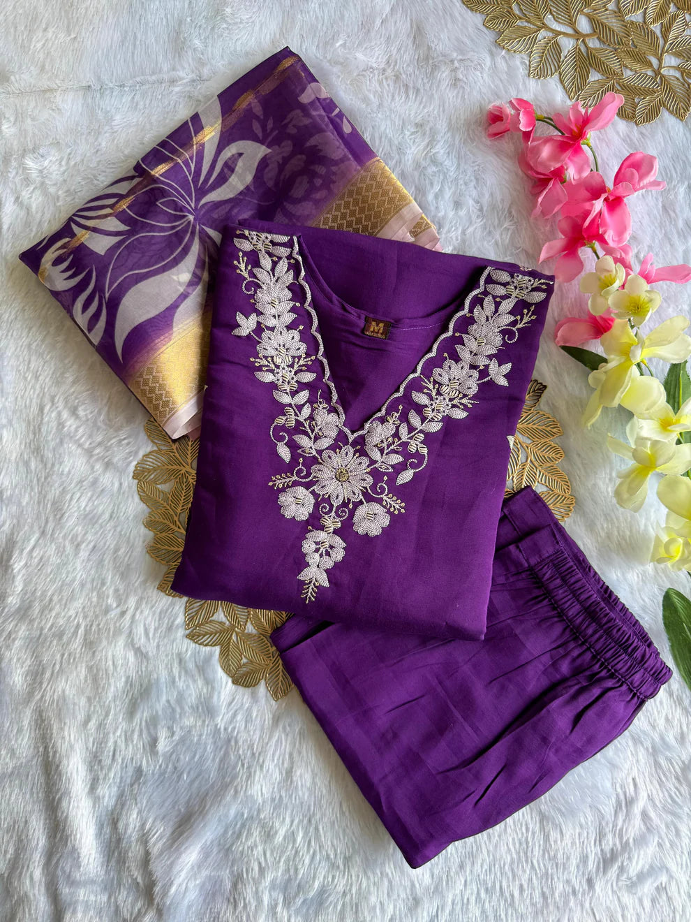 Dixz Fashion Elegant Purple Roman Silk Kurti Set with Organza Jacquard Dupatta