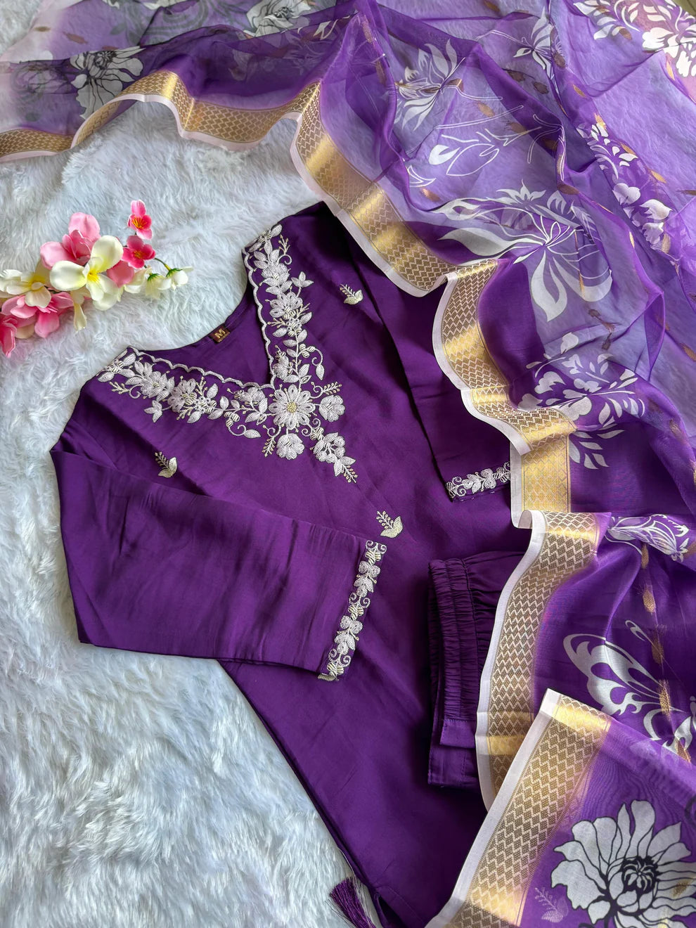 Dixz Fashion Elegant Purple Roman Silk Kurti Set with Organza Jacquard Dupatta